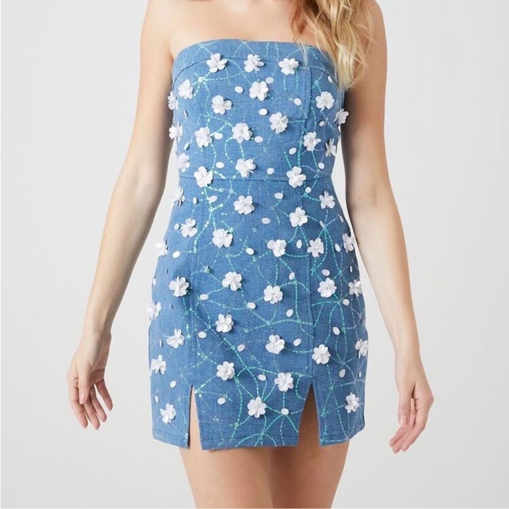 F21 Floral Strapless Blue Mini Dress Size L NWT - Picture 2 of 6